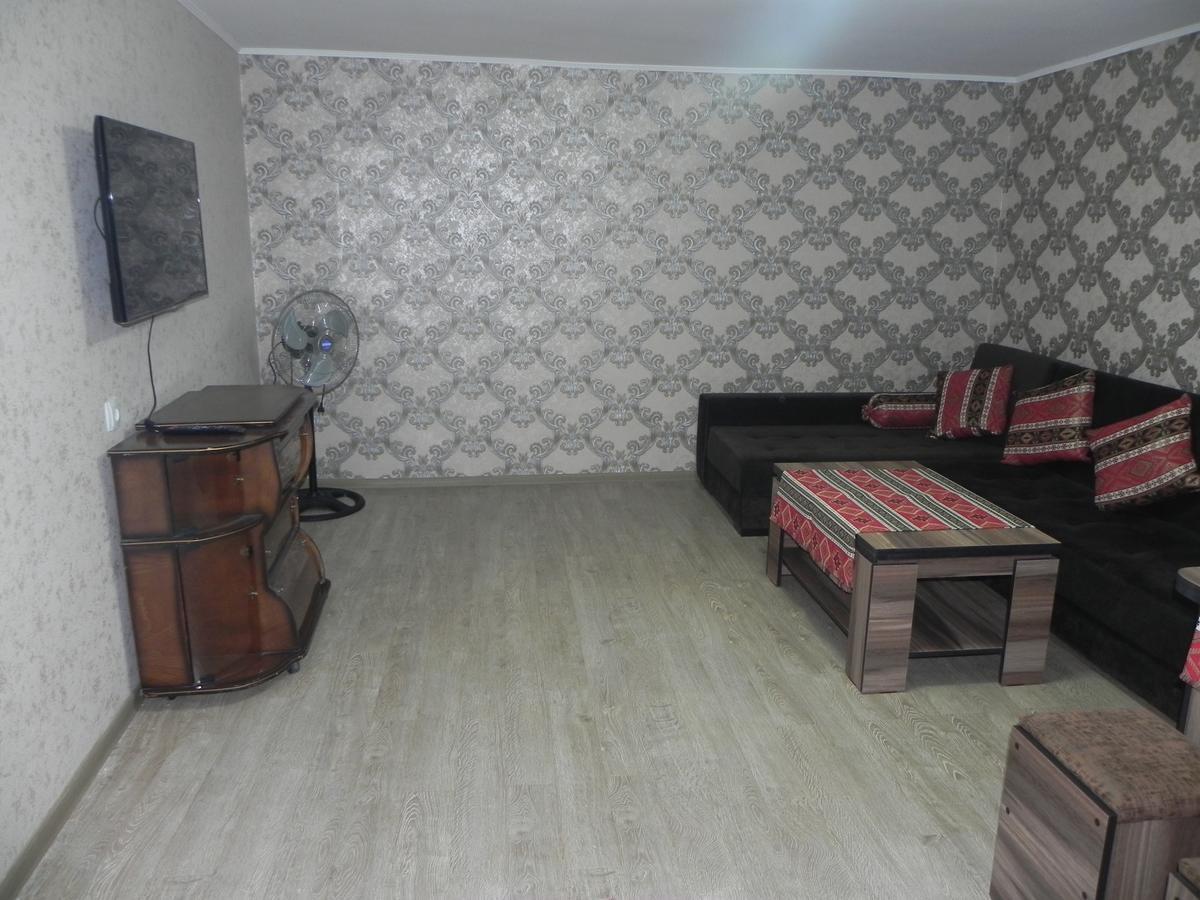 Old Yard Guest House 第比利斯 外观 照片